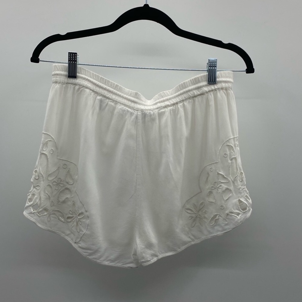 Lovers + Friends Eyelet White Shorts - Picture 5 of 5